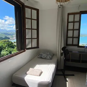 Hill - Martinique Trinité (Tartane)